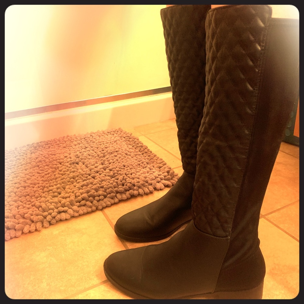 Quilted black pleather knee boots